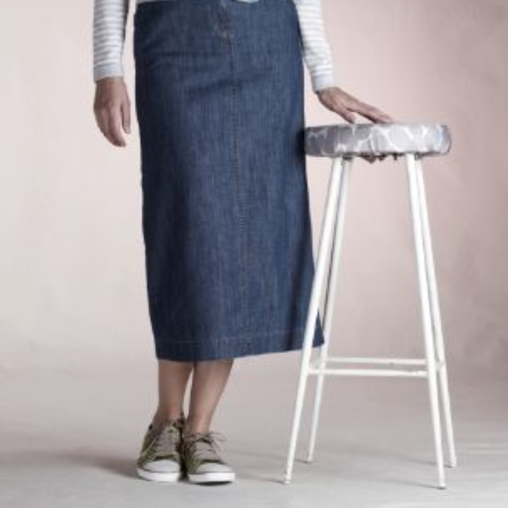 Boden Everyday Long Navy Denim Skirt us 14